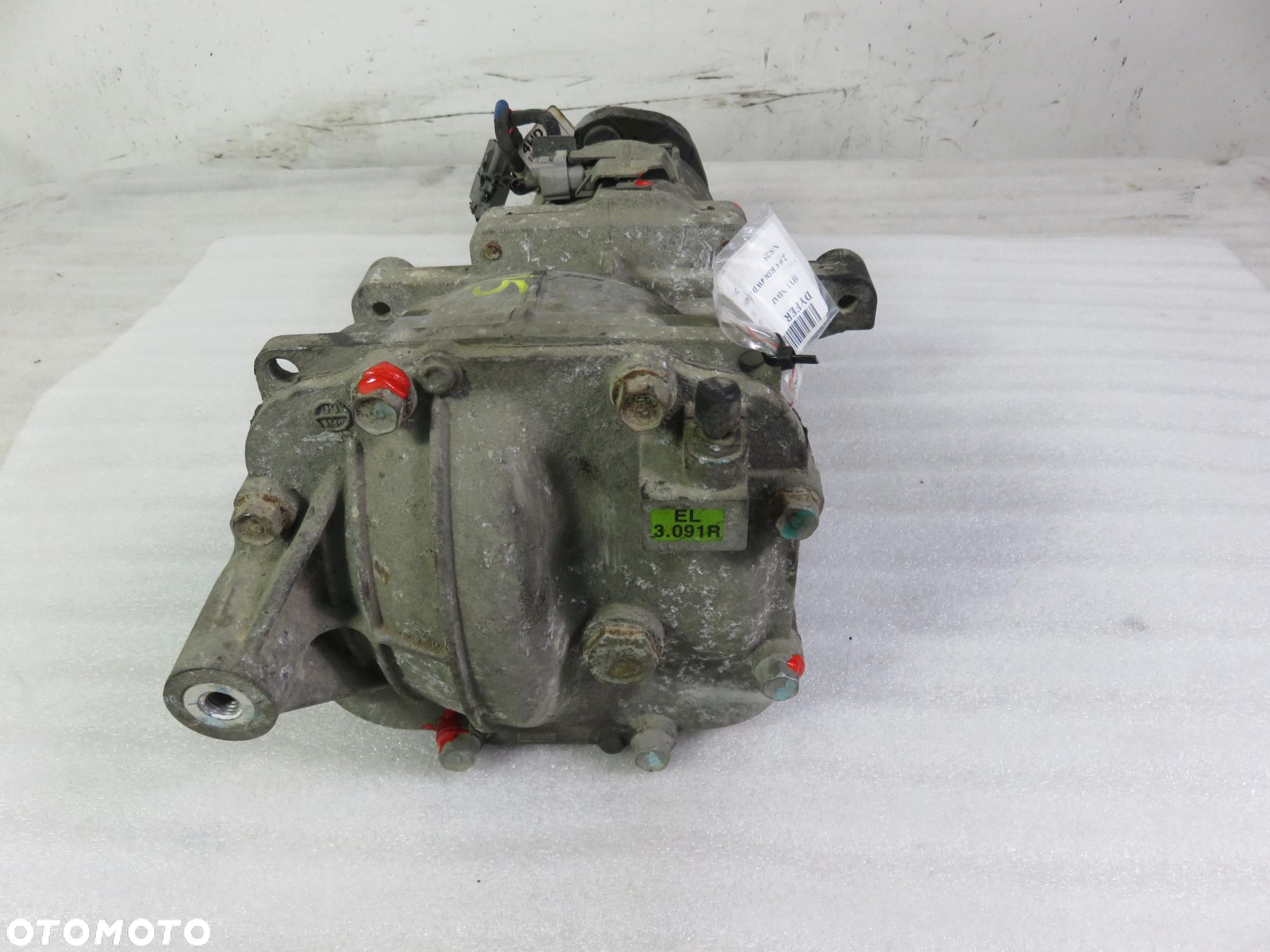DYFER HYUNDAI ix35 2.0 CRDi 4WD  EL3091R - 2