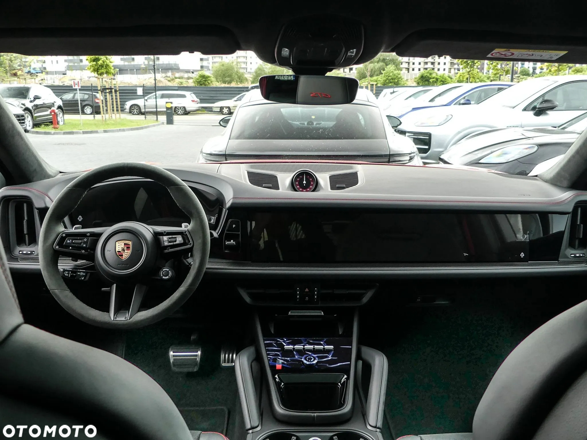 Porsche Cayenne Coupe GTS - 9