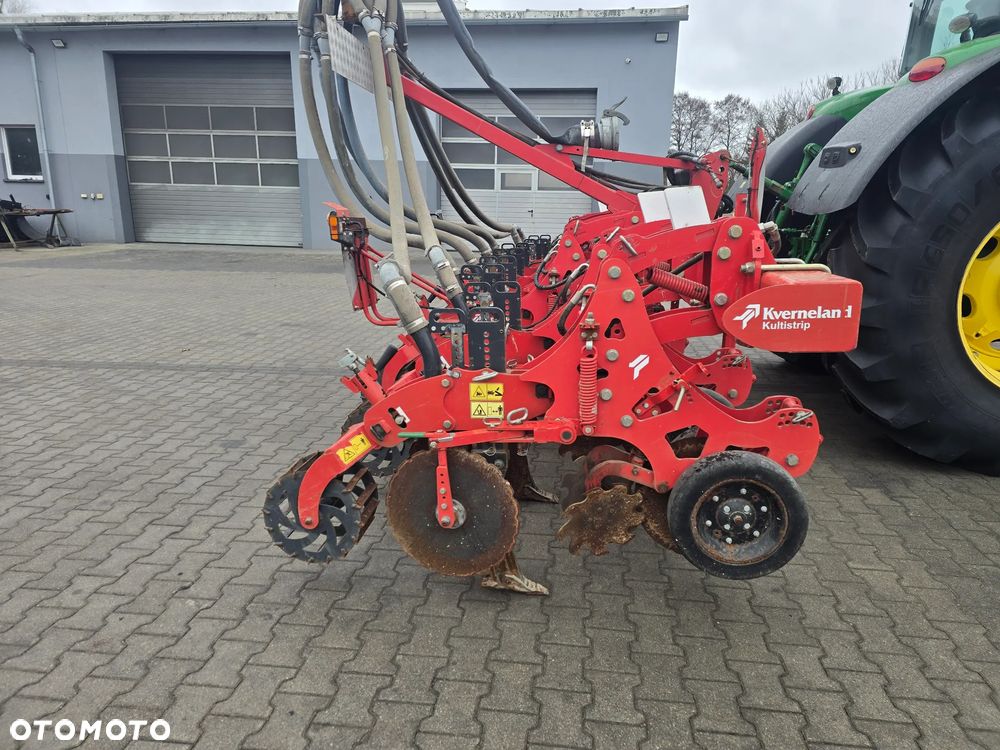 Kverneland Kultistrip F - 6
