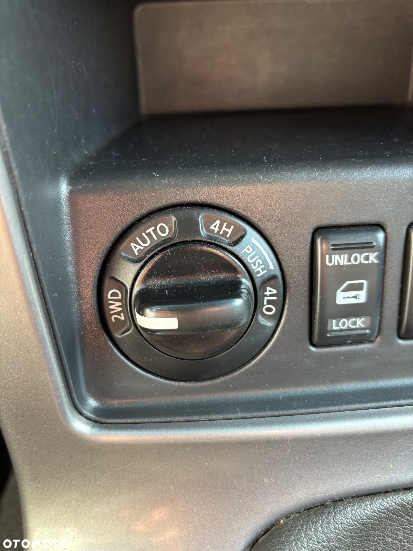 Nissan Pathfinder 2.5 DCi Elegance / LE - 9