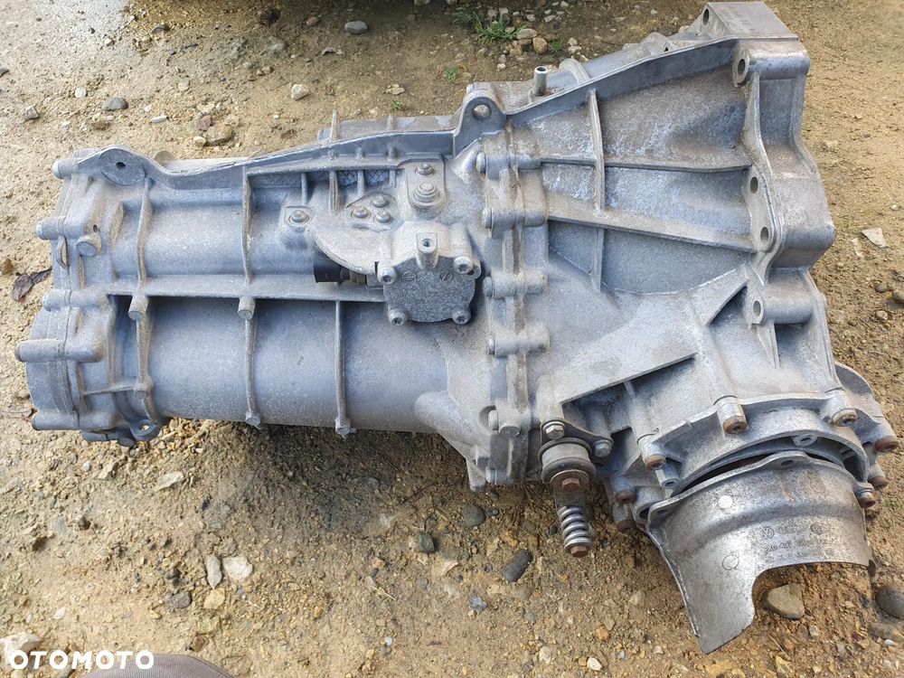 Skrzynia biegów JJF Audi A4 B8 1.8TFSI MAŁY PRZEBIEG - 1