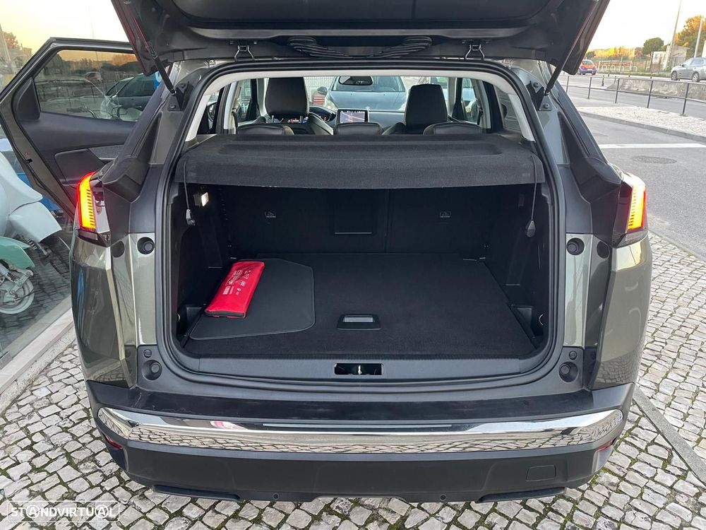 Peugeot 3008 1.2 PureTech Allure - 9