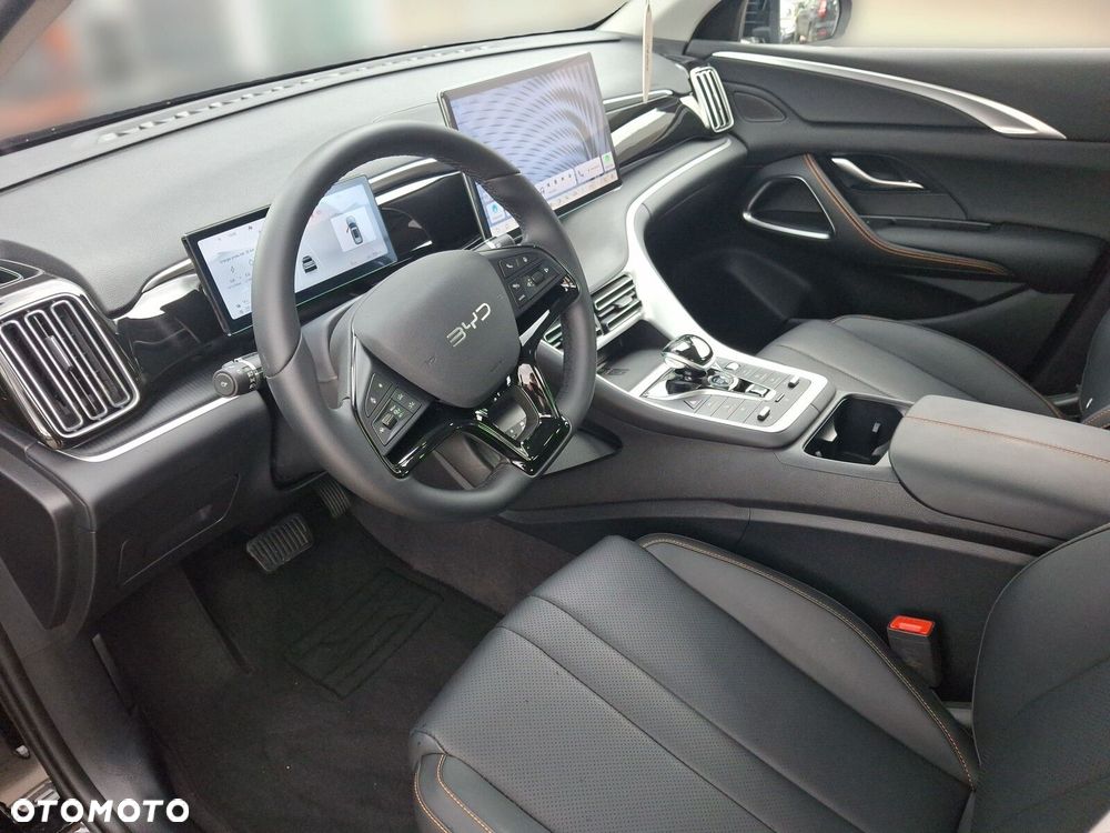 BYD Sealion 5 - 11