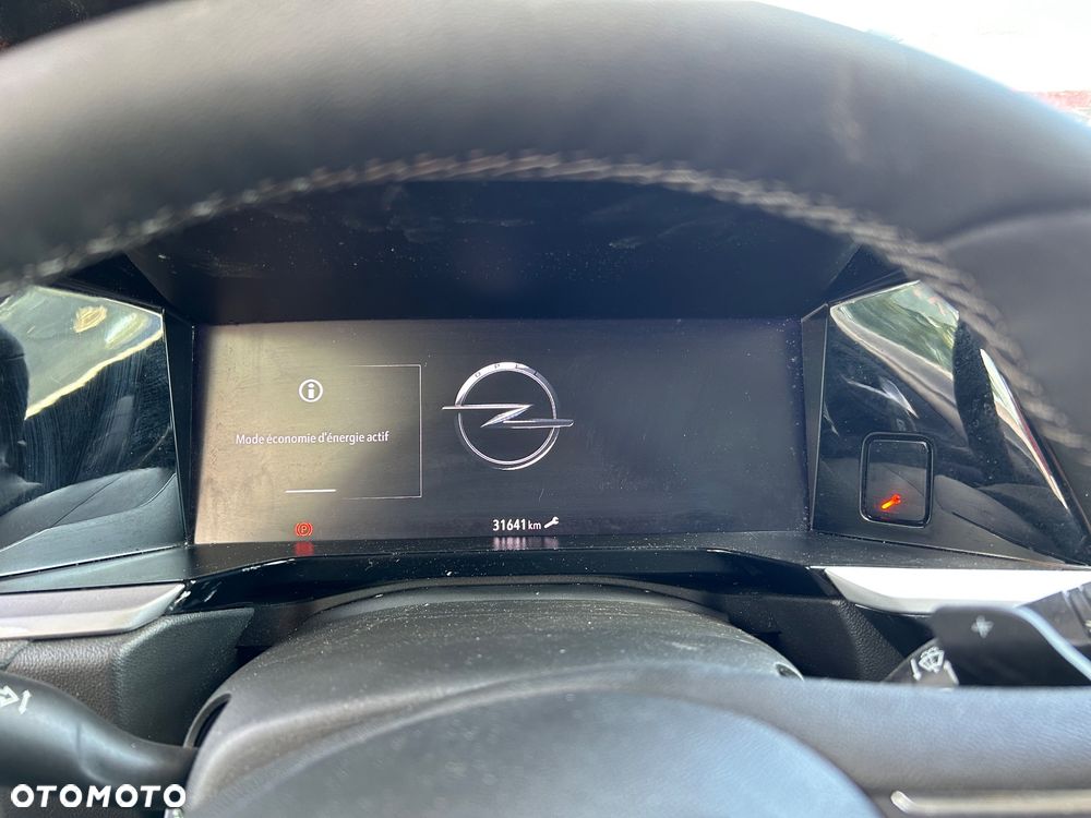 Opel Crossland X - 10