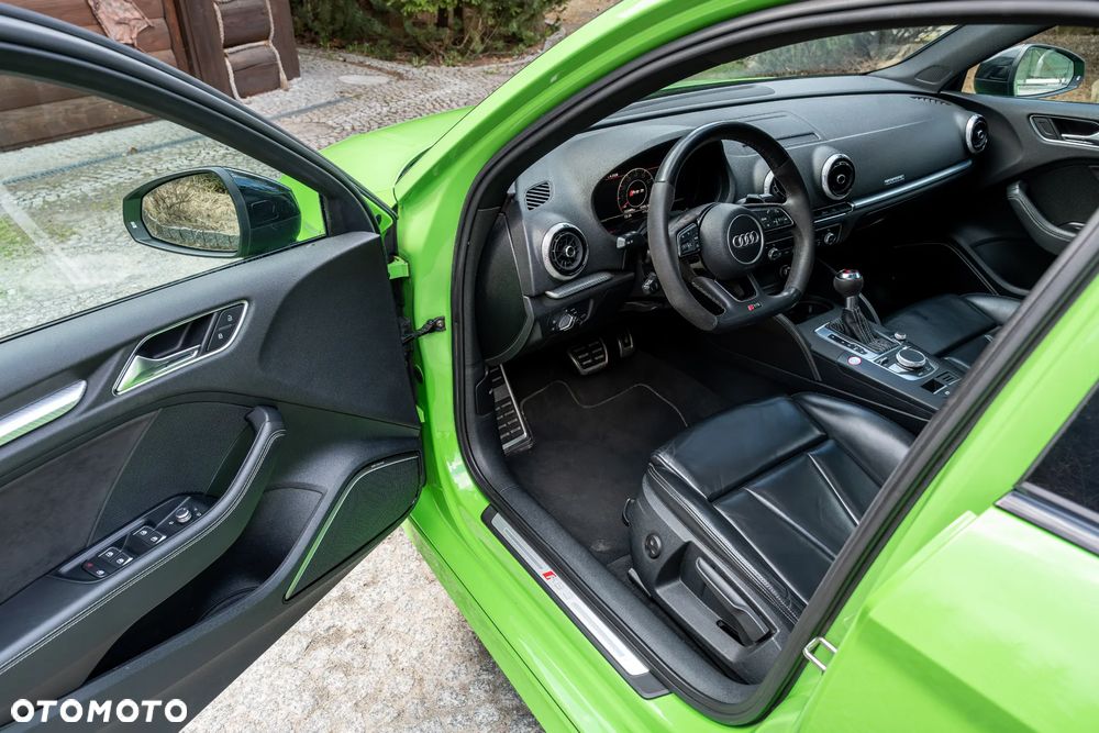 Audi RS3 Limousine 2.5 TFSI Quattro S tronic - 22