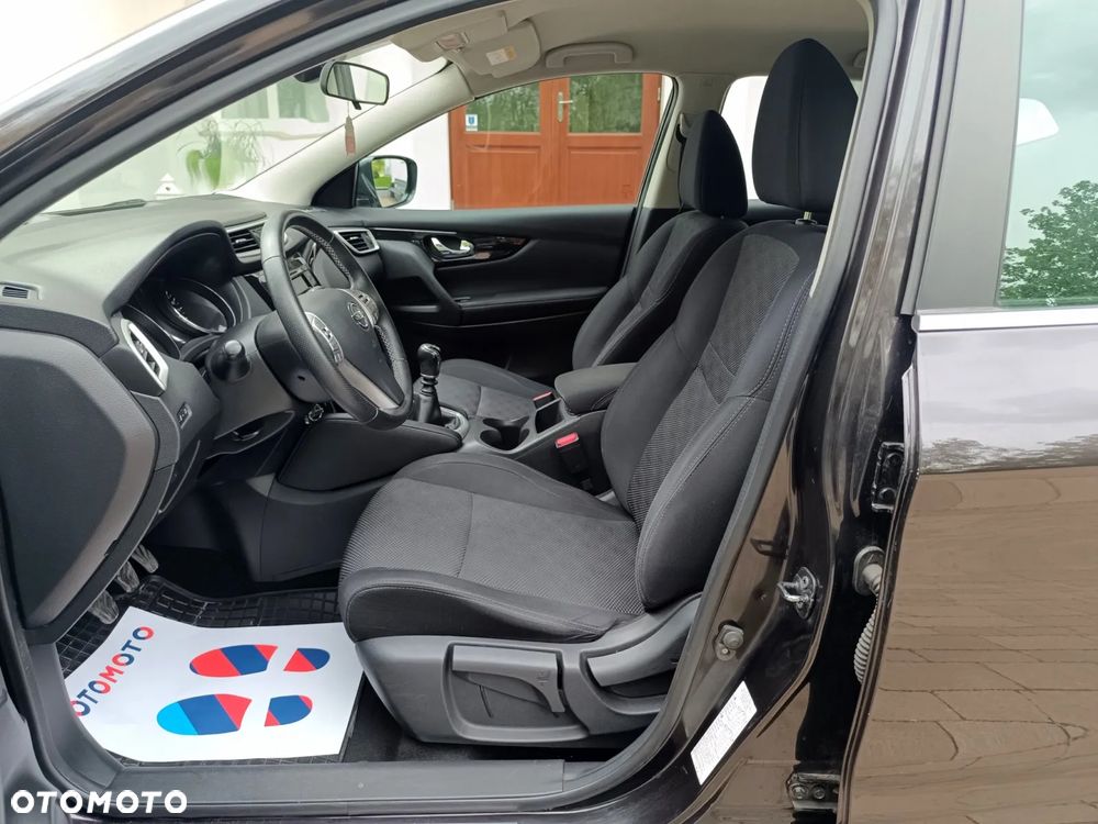 Nissan Qashqai 1.2 DIG-T Visia - 26