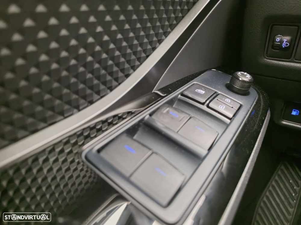 Toyota C-HR 1.8 Hybrid Square Collection - 25