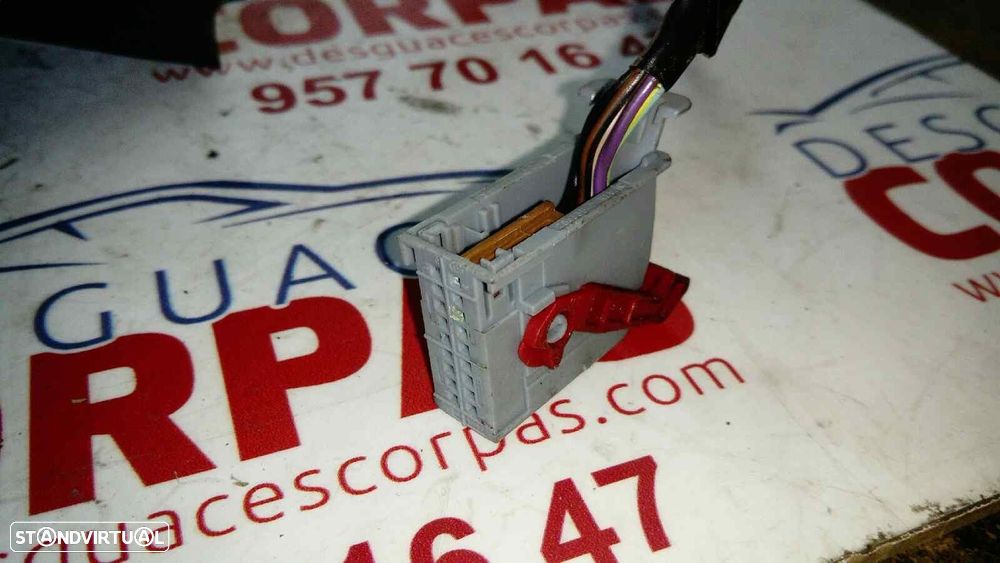 ESPELHO RETROVISOR DIREITO FIAT STILO 2003 - - 2