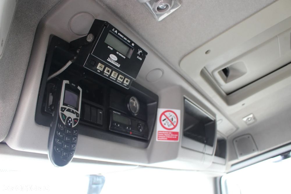 Renault D320 CHŁODNIA/*CARRIER* 1150mt /CHEREAU/TYLNE DRZWI / KAB.SYPIALNA/ EURO 6/*SERWIS FR*/ SUPER STAN - 31