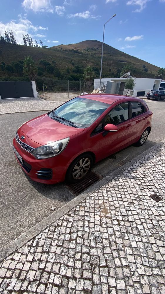 Kia Rio - 2