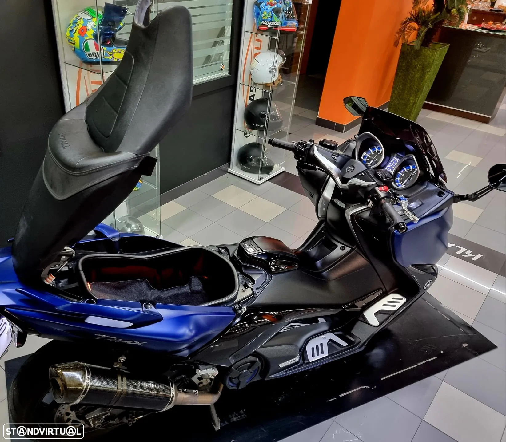 Yamaha TMAX DX - 19