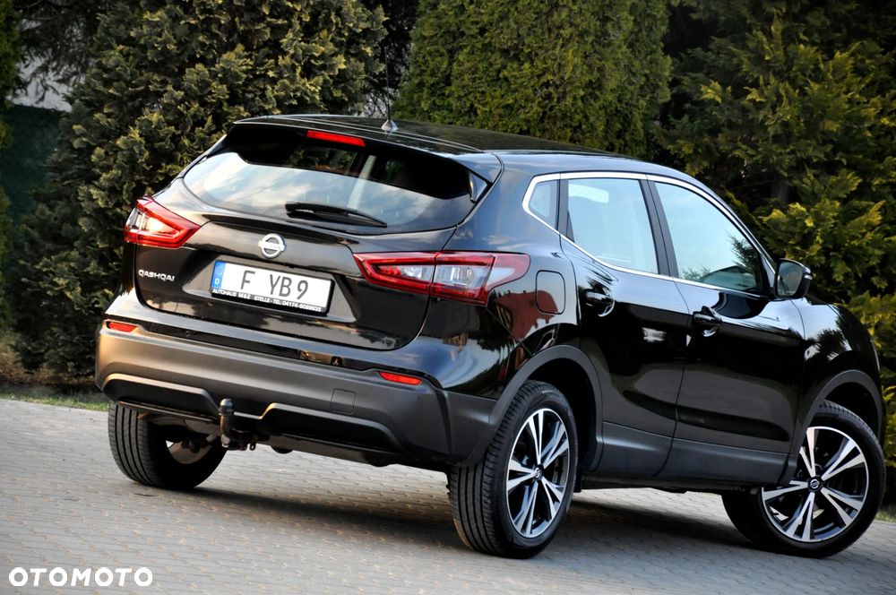 Nissan Qashqai 1.3 DIG-T DCT AKARI - 18