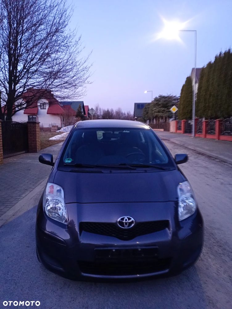 Toyota Yaris 1.33 Luna - 22