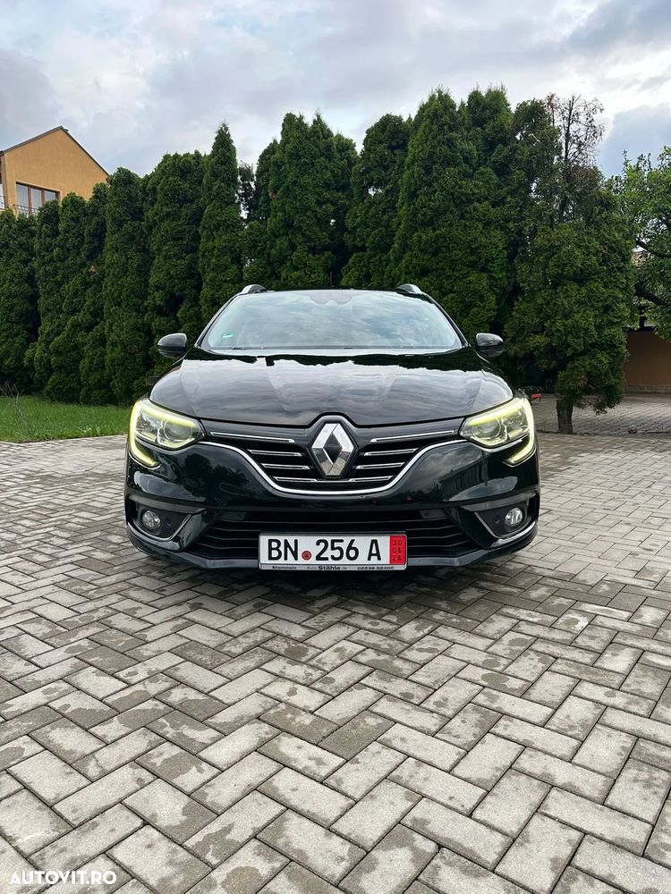 Renault Megane ENERGY dCi 130 BOSE EDITION - 9
