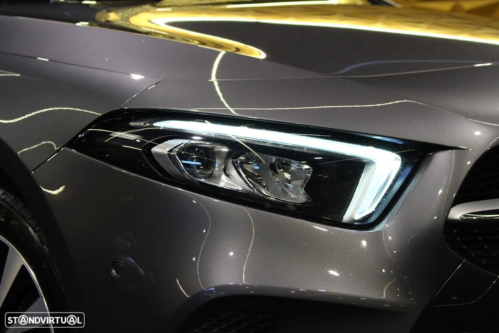 Mercedes-Benz A 250 - 10