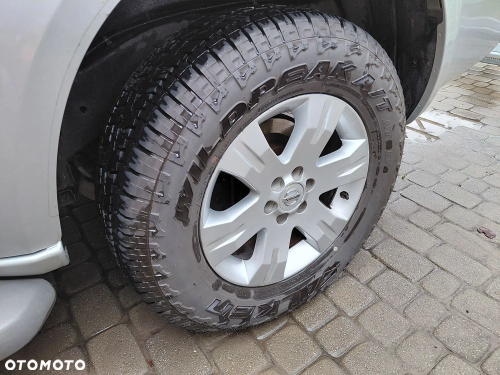 Nissan Pathfinder 2.5 DCi Elegance + - 19