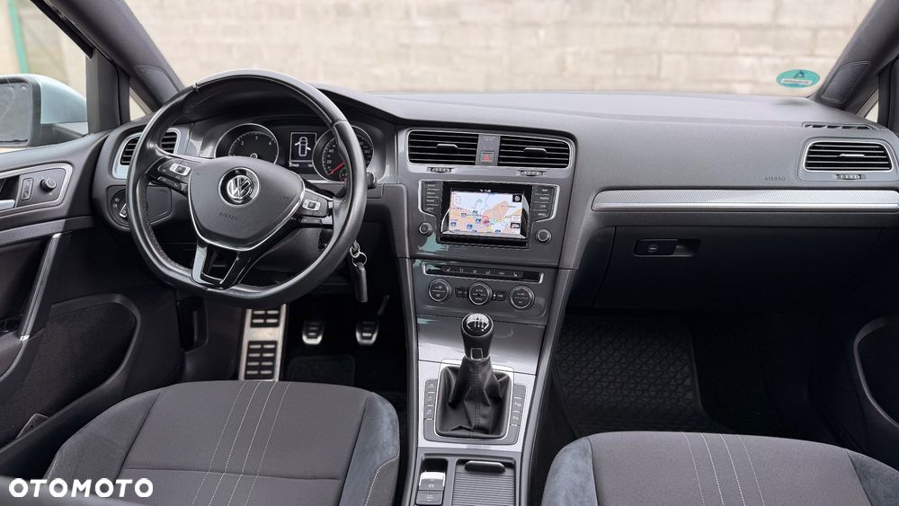 Volkswagen Golf Alltrack 2.0 TDI 4Motion BlueMotion Technol - 37