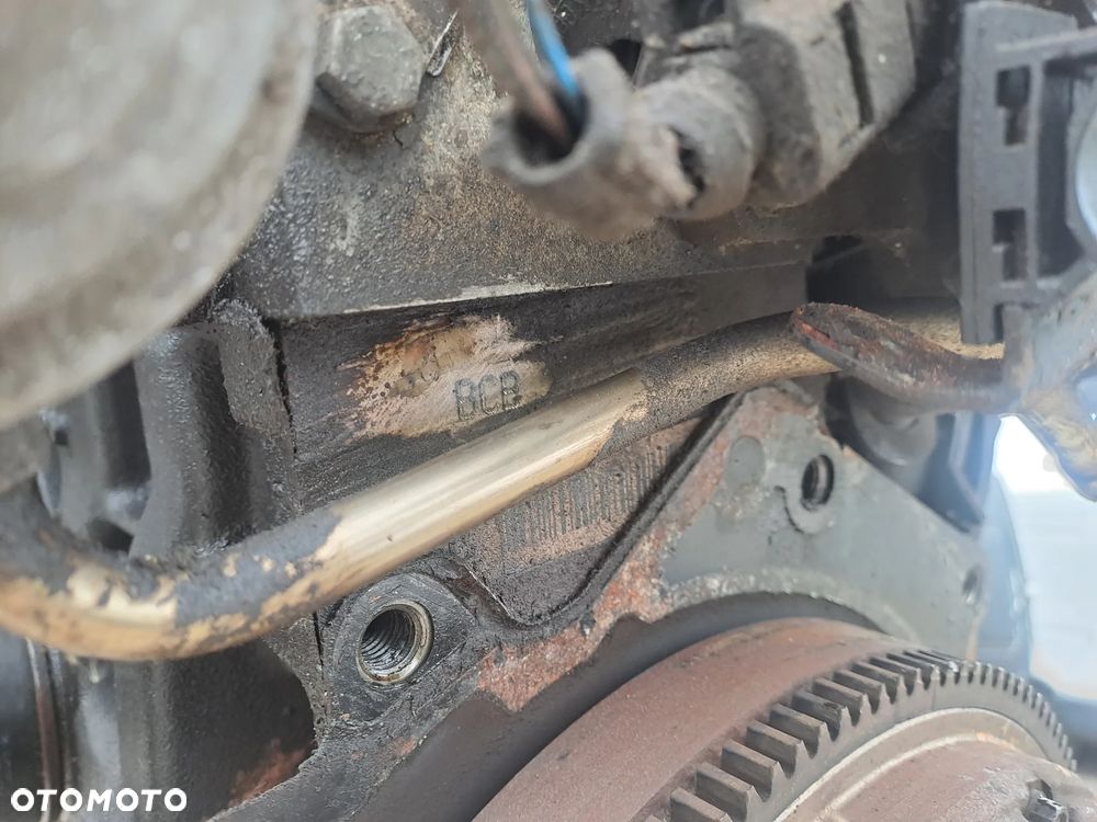 Volkswagen Golf IV 1.6 16V silnik kompletny kod BCB - 10