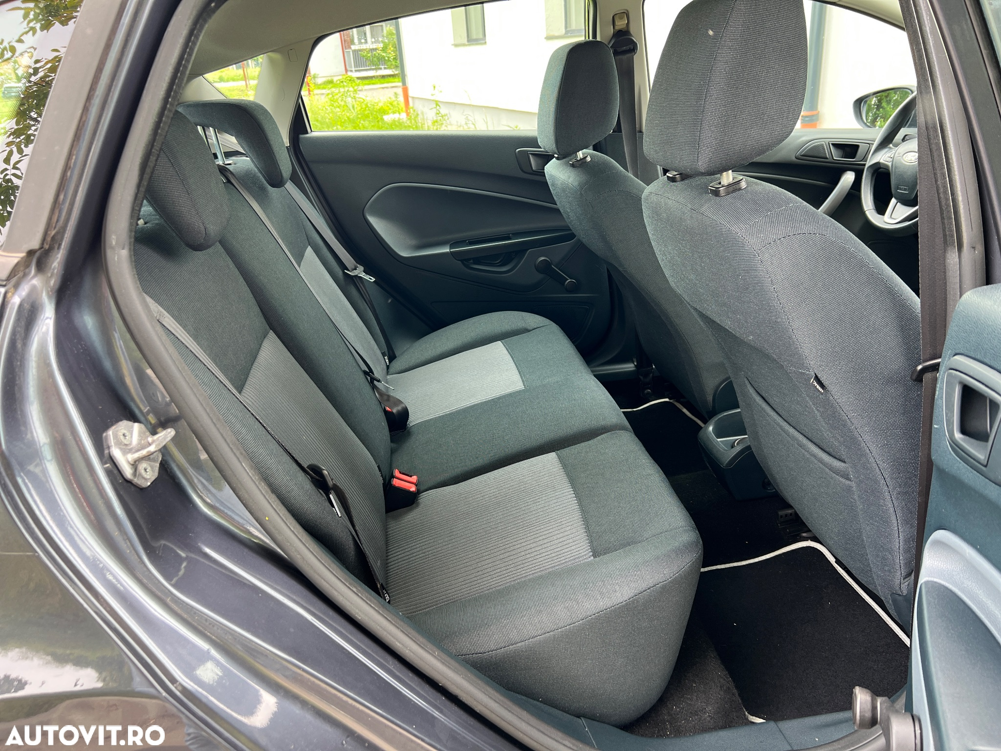 Ford Fiesta 1.25 Ambiente - 11
