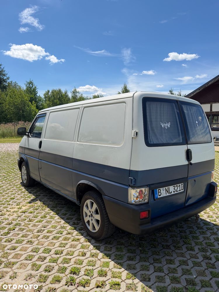 Volkswagen Transporter - 3