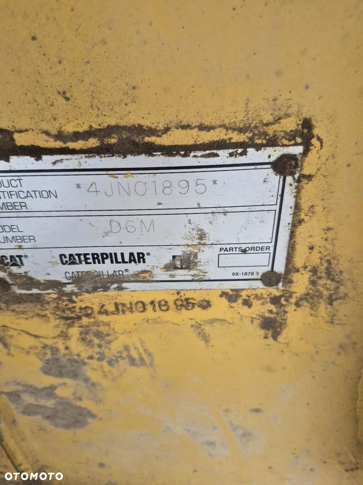 Caterpillar D6M - 4