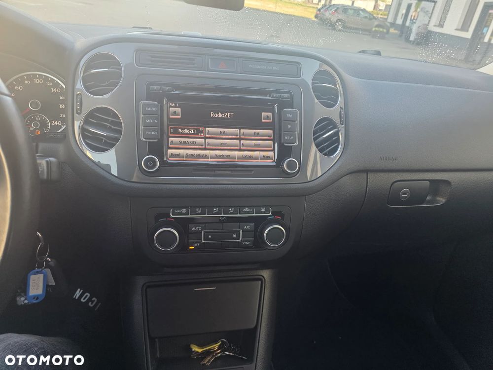 Volkswagen Tiguan 2.0 TDI DPF 4Motion BlueMotion Technology Exclusive - 21