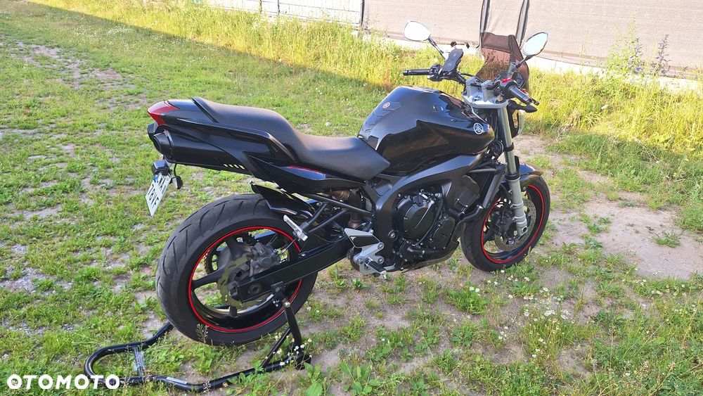 Yamaha FZ6 - 7