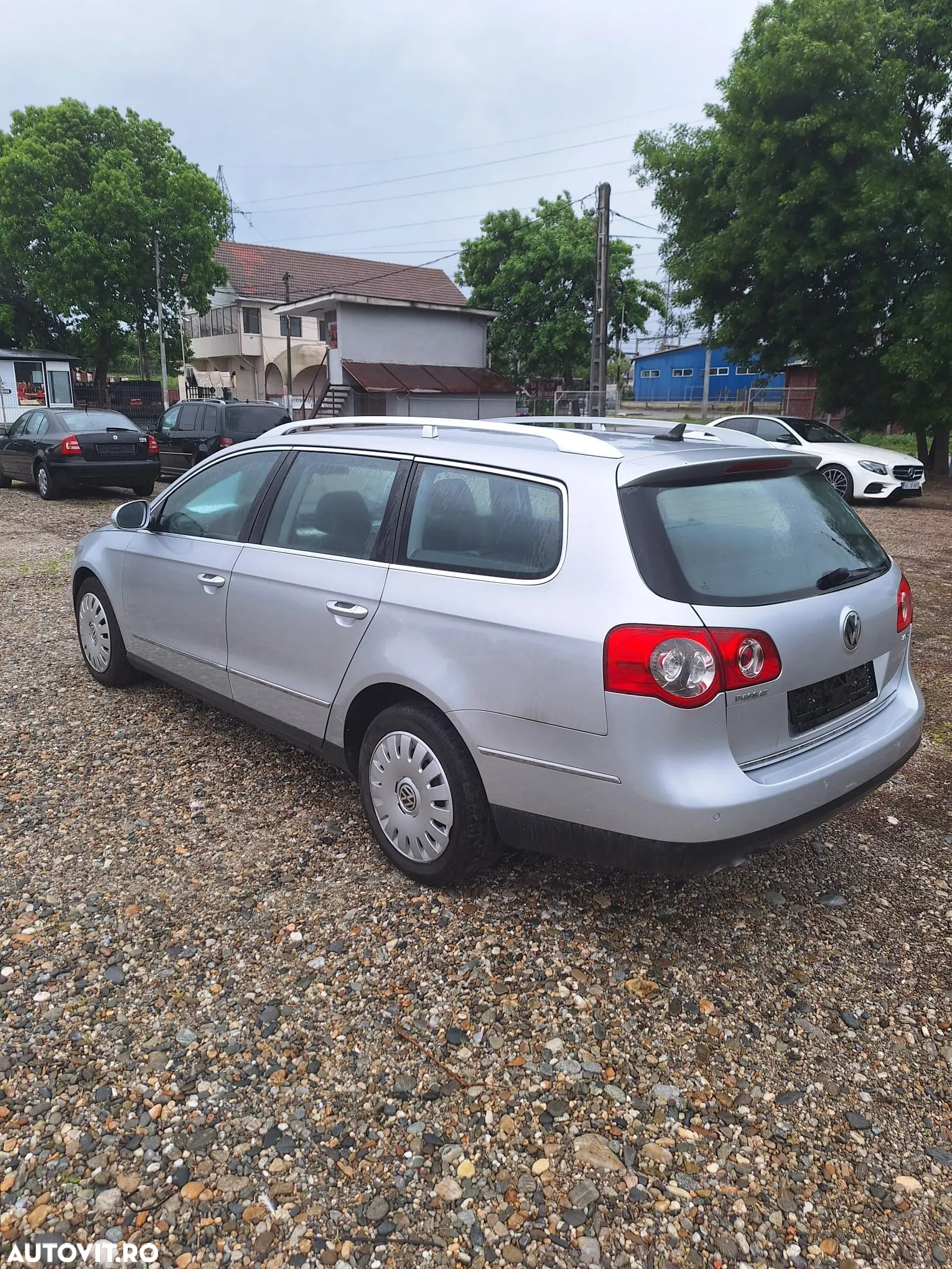 Volkswagen Passat 2.0 TDI DPF Highline - 11