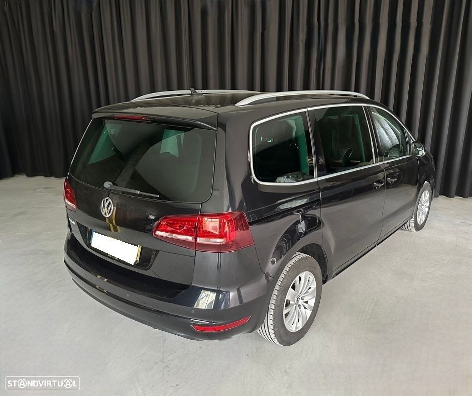 VW Sharan 2.0 TDI Blue Trendline - 32