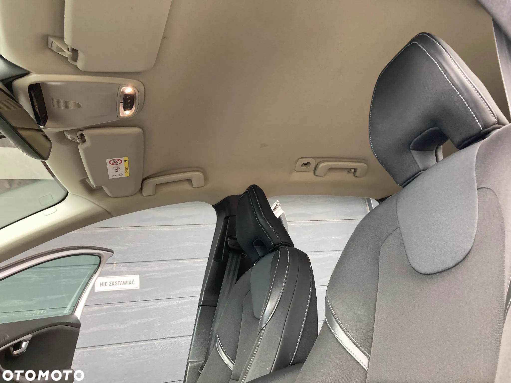 Volvo V40 D2 Geartronic Summum - 21