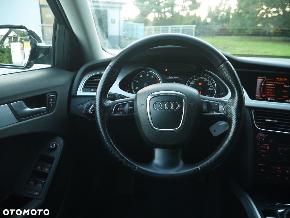 Audi A4 Avant - 15