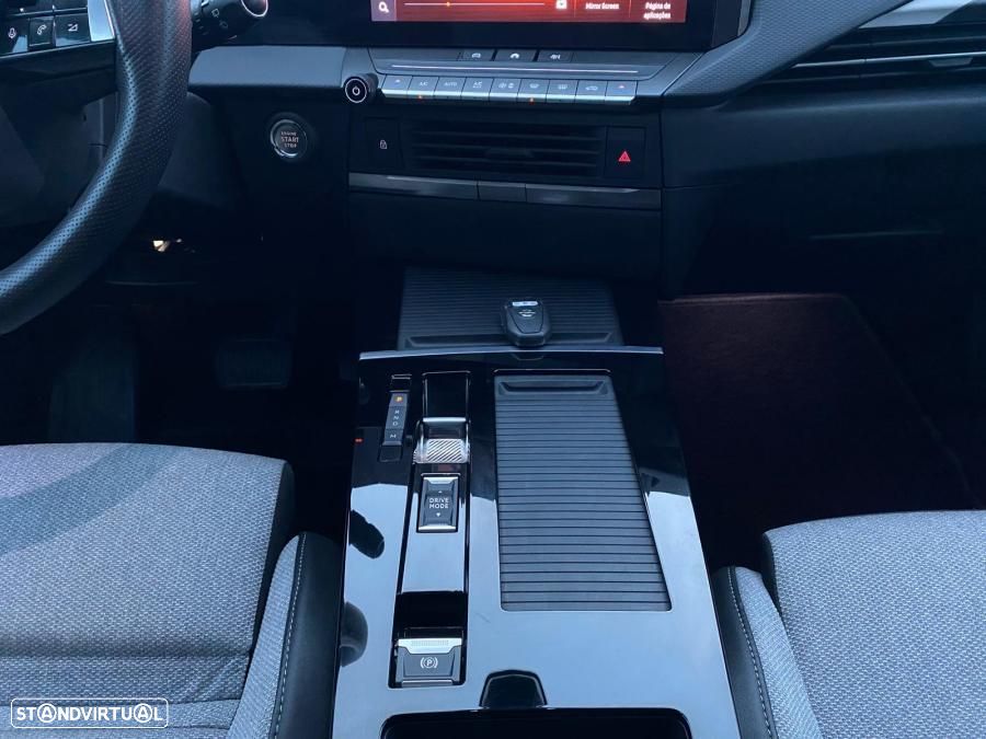 Opel Astra 1.5 D Elegance Aut. - 8