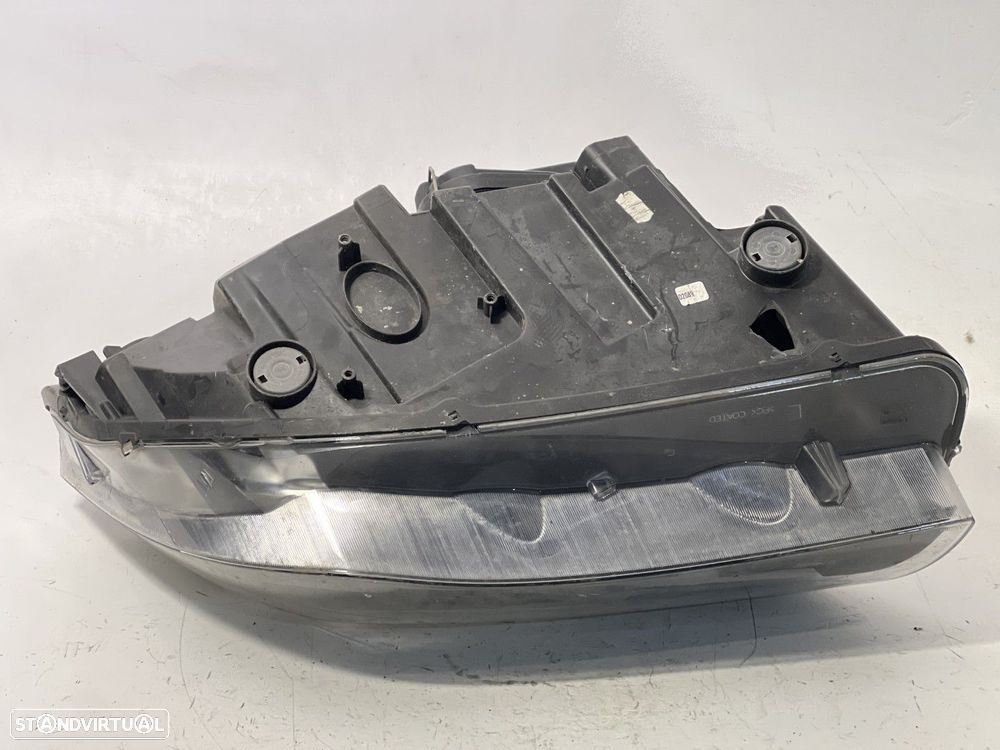 Farol Esq Frente BMW X1 (E84) REF. 89093492 - 3