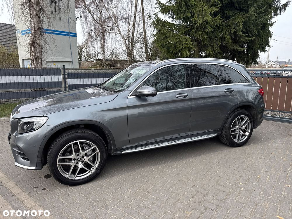 Mercedes-Benz GLC 250 d 4Matic 9G-TRONIC AMG Line - 8