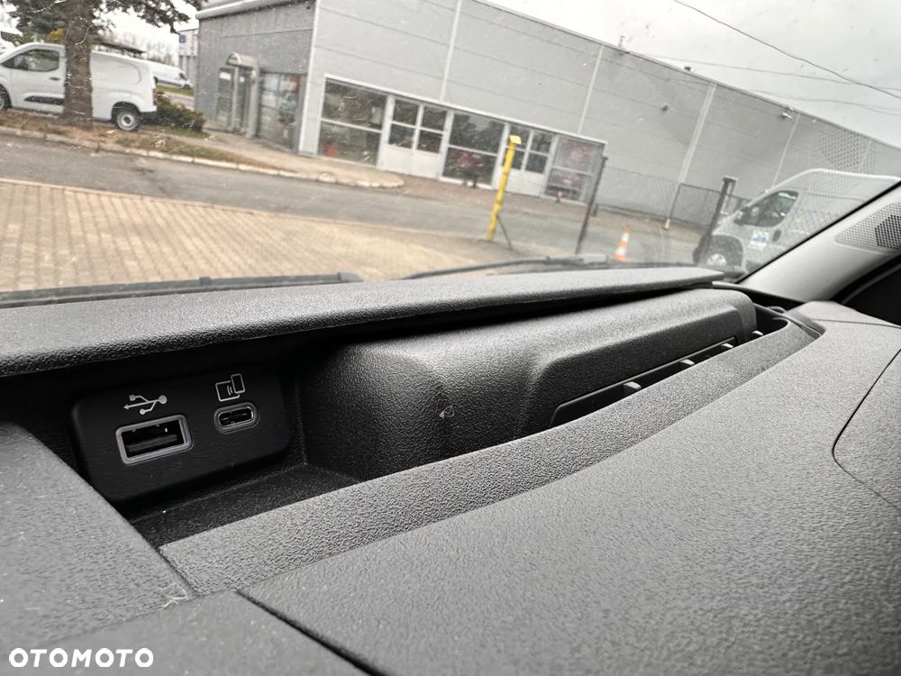 Iveco WYPRZEDAŻ DEALERA !!! WINDA W CENIE AUTOMAT - 15