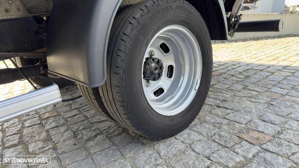 Iveco 35C16 3.0 C/PLATAFORMA - 15