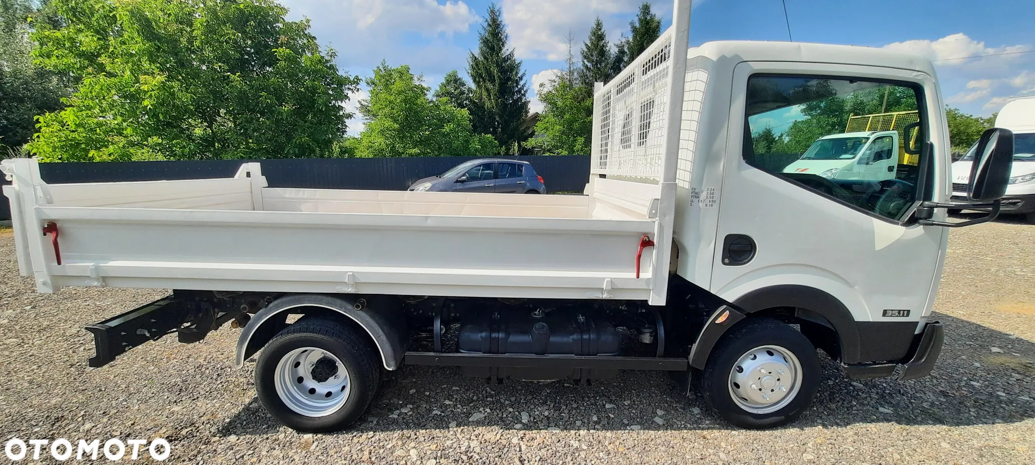 Nissan Cabstar - 2