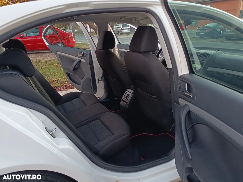 Skoda Octavia - 7