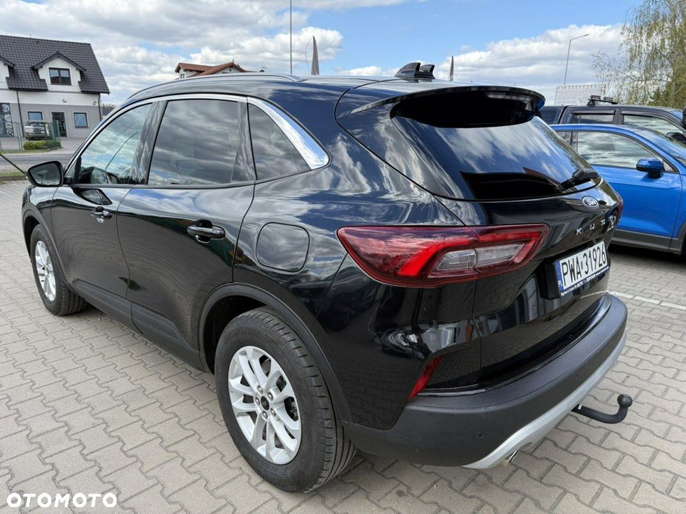 Ford Kuga - 8