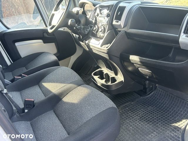 Fiat Ducato 7 osobowy - 23