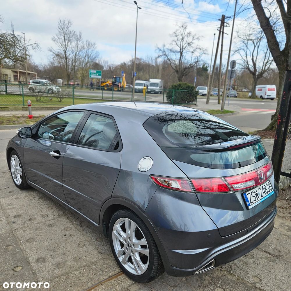 Honda Civic 1.8i-VTEC Automatik Comfort - 11
