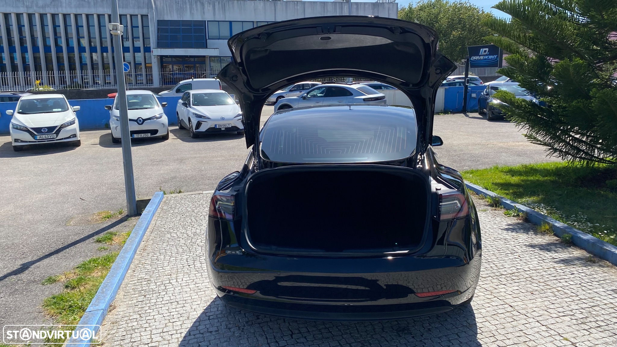 Tesla Model 3 Standard Range Plus RWD - 13