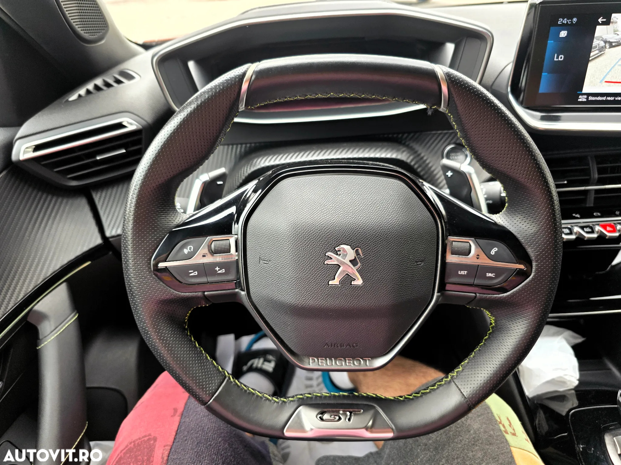 Peugeot 2008 PureTech 155 EAT8 GT Pack - 30