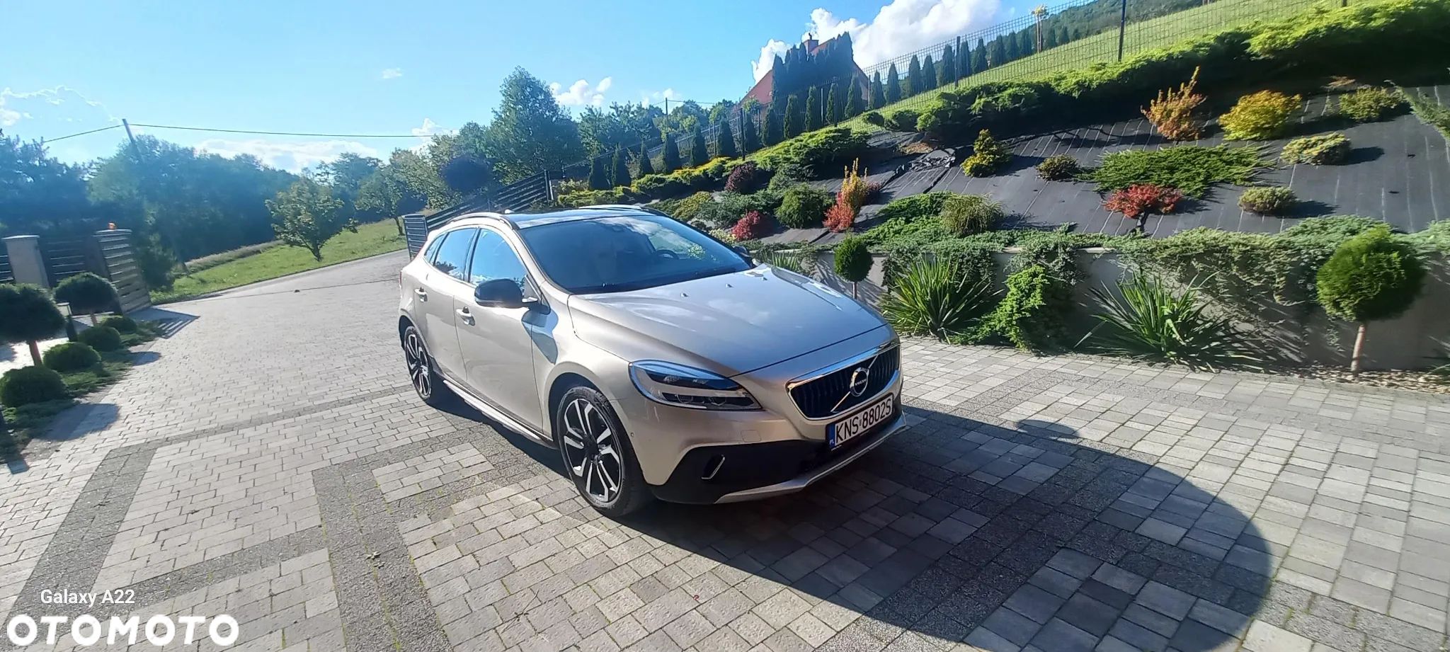 Volvo V40 D3 Drive-E Momentum - 1