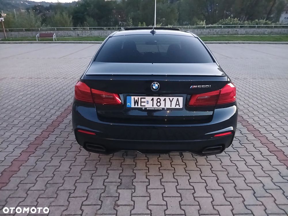 BMW Seria 5 2019 photo 4
