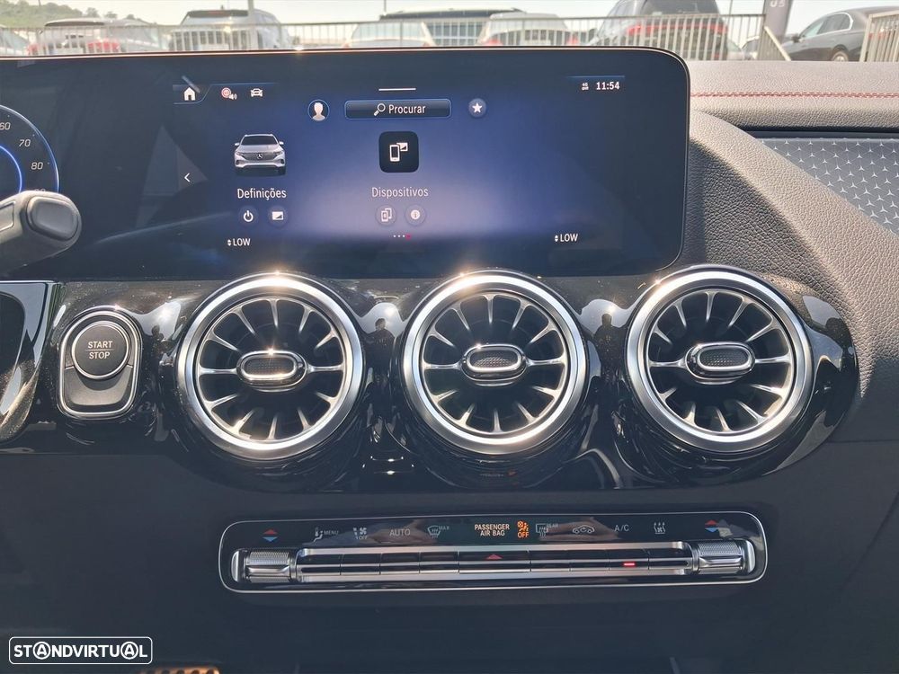 Mercedes-Benz EQA 250+ AMG Line - 21