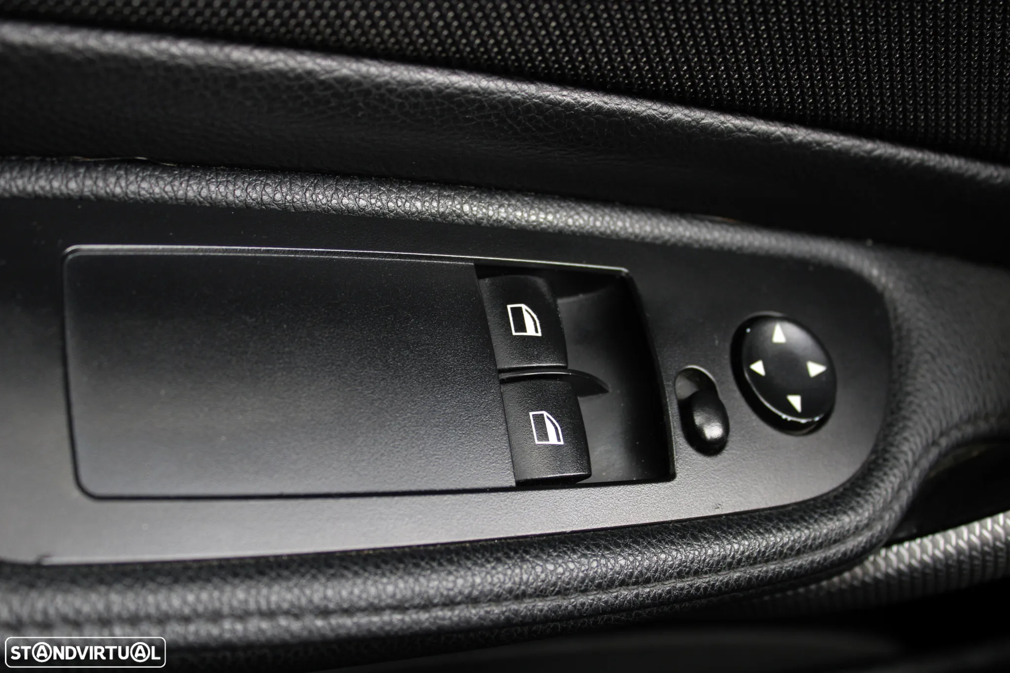 BMW 118 d Pack M - 43
