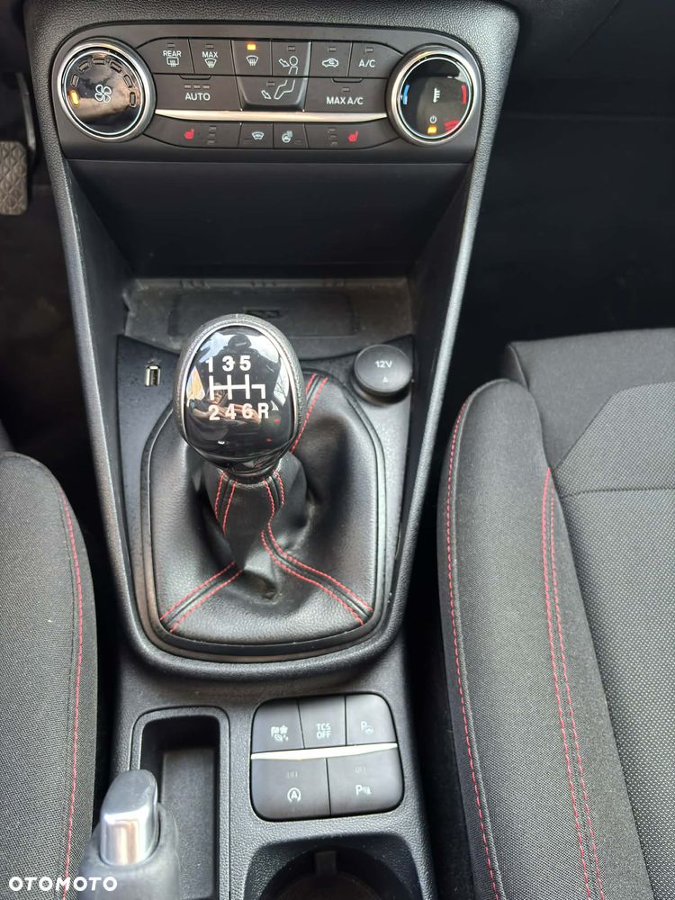 Ford Fiesta 1.0 EcoBoost Hybrid S&S ST-LINE X - 30