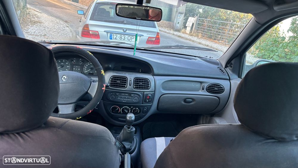 Renault Mégane 1.4 16V Dynamique - 6