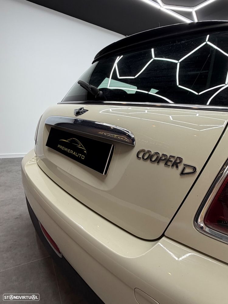 MINI 3 Portas Cooper D - 13